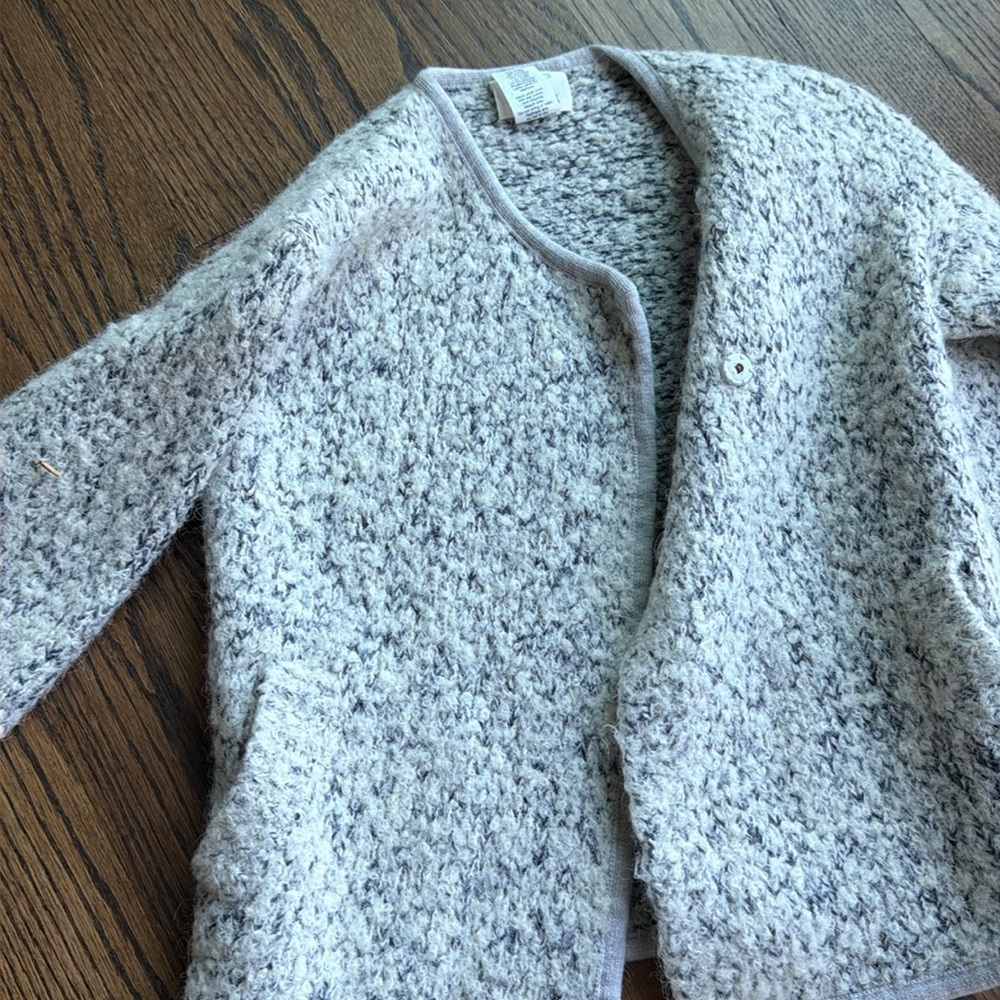 Crew cuts skirt and sweater - Picture 3 of 5